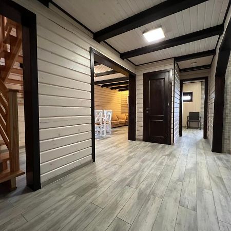 Villa Family House Truskavets Модричі Екстер'єр фото